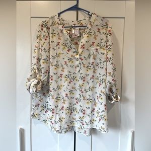 NWT Ivory Floral Top with Gold Buttons